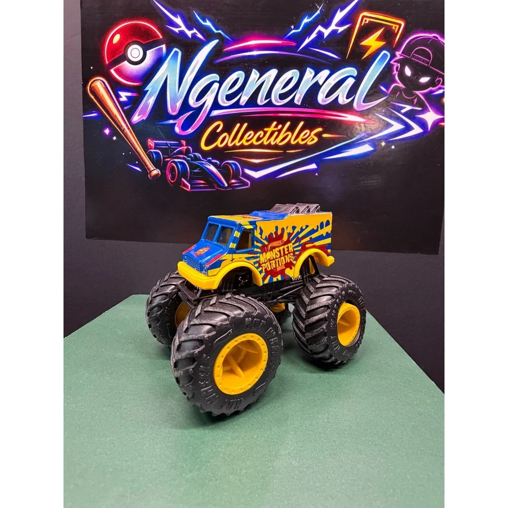 Hot Wheels Monster Jam Monster Portions Diecast Monster Truck Blue Yellow 1:64